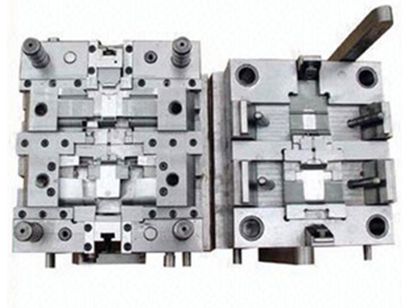 南城精密塑料模-07